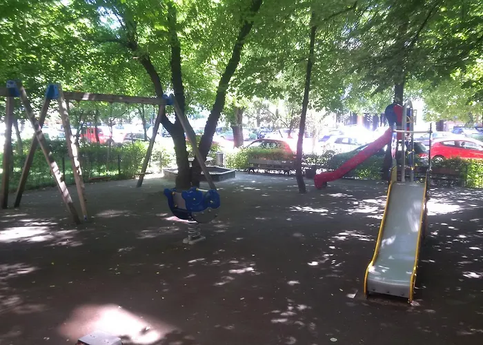 Simona * 布加勒斯特